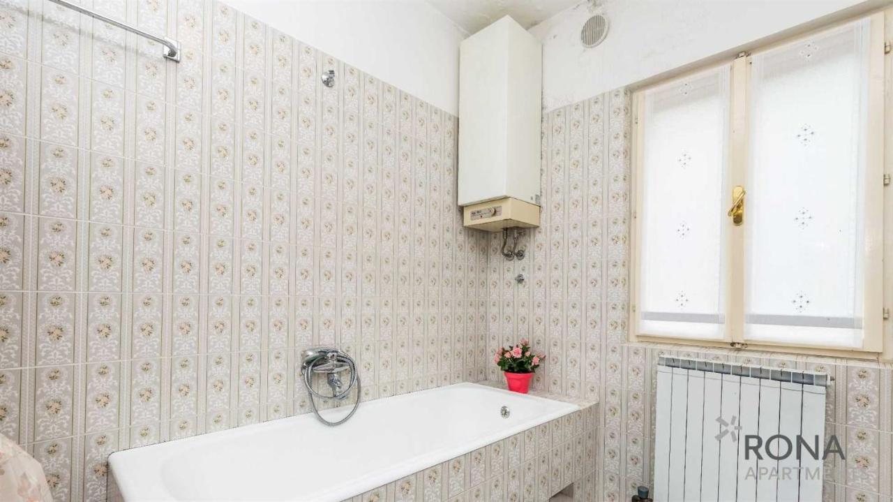 Rona Apartments Ani Ičići Exteriör bild