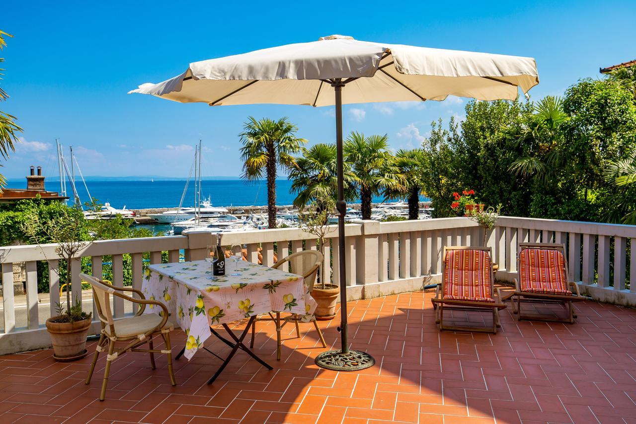 Rona Apartments Ani Ičići Exteriör bild