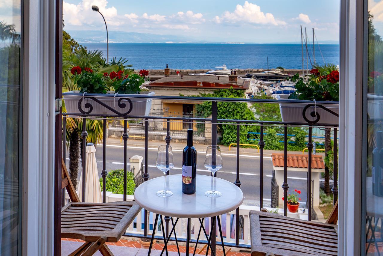 Rona Apartments Ani Ičići Exteriör bild