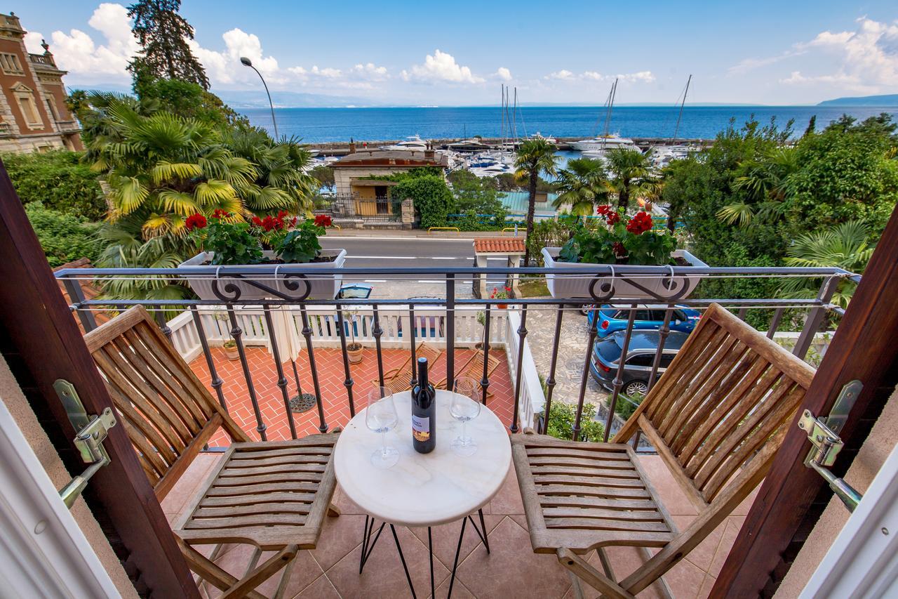 Rona Apartments Ani Ičići Exteriör bild